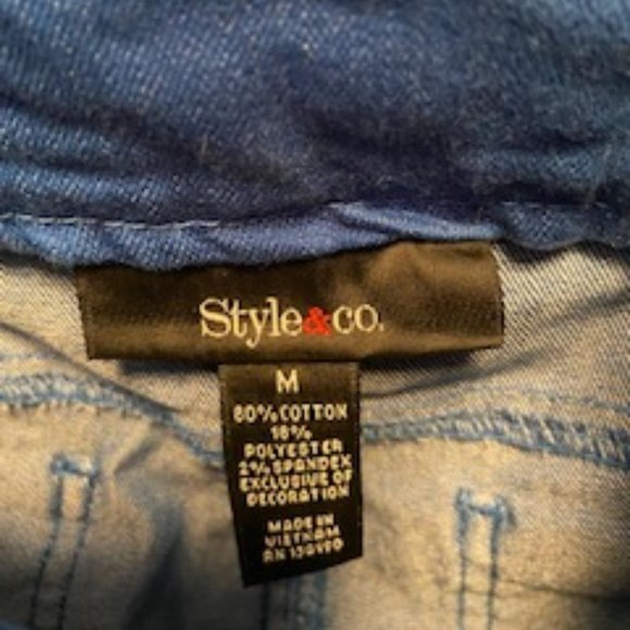 Capris - Picture 3 of 3